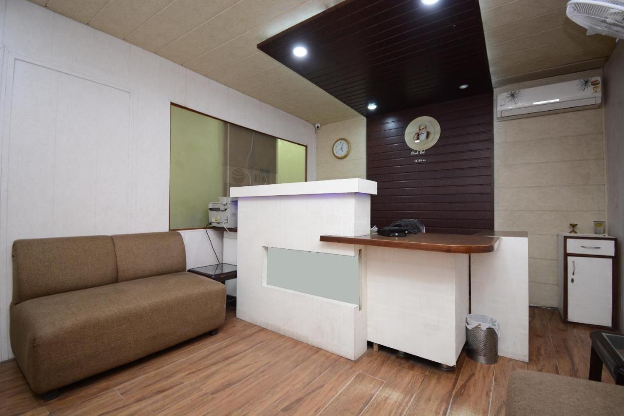 Oyo 5478 Skippers Inn Лудяна Екстериор снимка