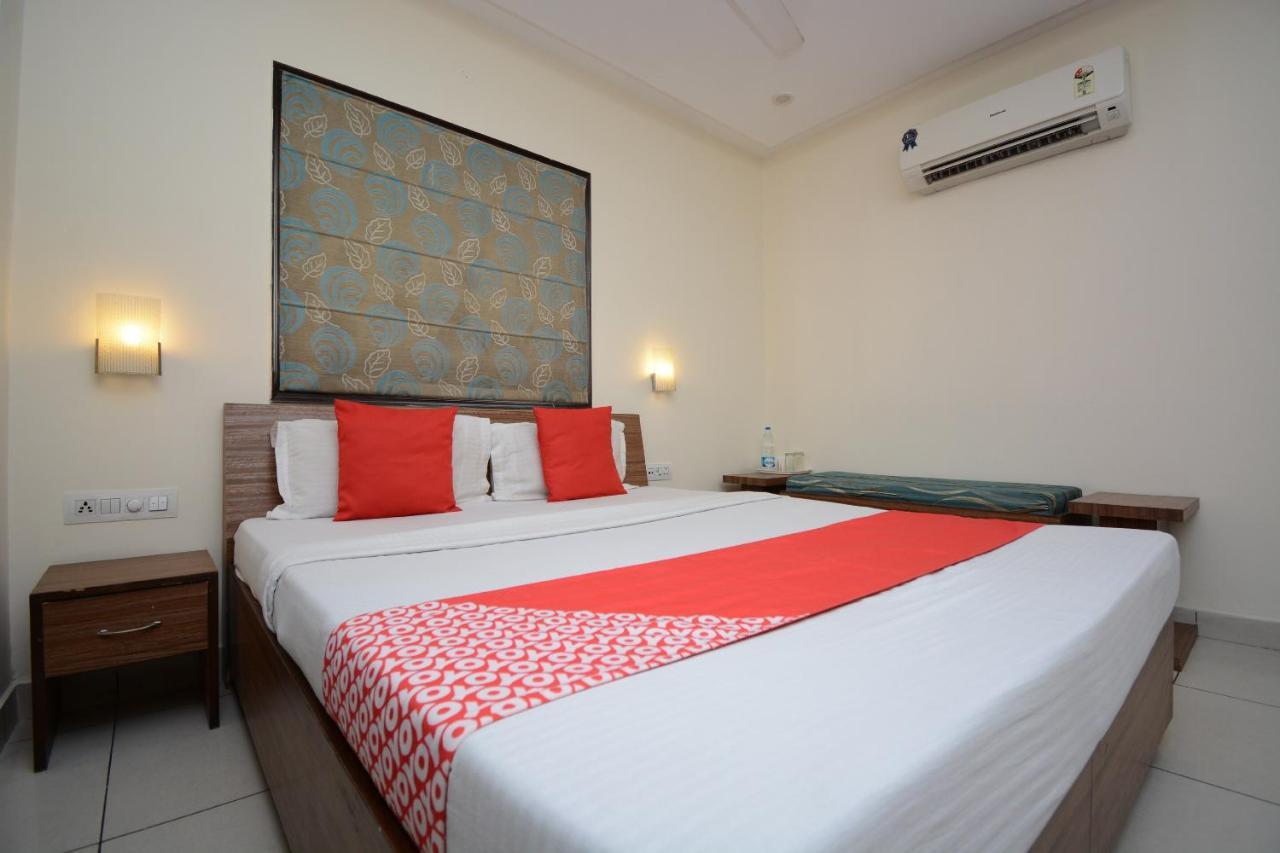 Oyo 5478 Skippers Inn Лудяна Екстериор снимка